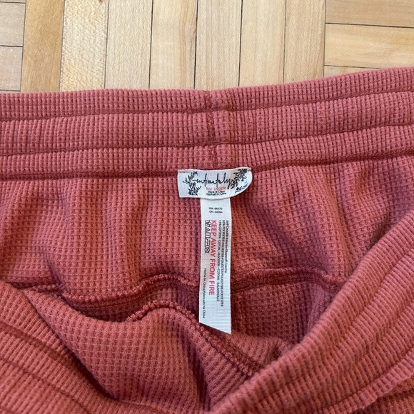 Free People Set - Picture 4 of 4